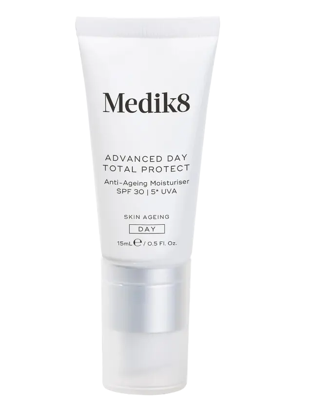 ADVANCED DAY TOTAL PROTECT ДНЕВНОЙ УВЛАЖНЯЮЩИЙ КРЕМ С SPF 30 - 15 мл MEDIK8 ADVANCED DAY TOTAL PROTECT15