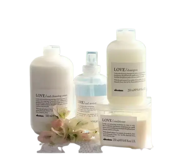 LOVE/ curl cleansing cream ОЧИЩАЮЩАЯ ПЕНКА ДЛЯ УСИЛЕНИЯ ЗАВИТКА Davines - 500 мл LOVE curl cleansing cream ОЧИЩАЮЩАЯ ПЕНКА ДЛЯ УСИЛЕНИЯ ЗАВИТКА Davines - 500 мл3